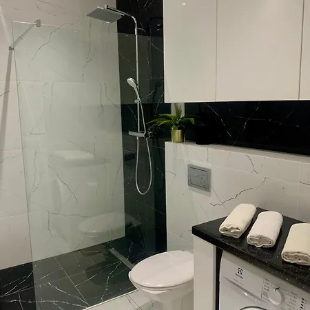 Ekskluzywny Loft Tymienieckiego Апартаменти Лодзь