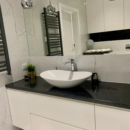 아파트 Ekskluzywny Loft Tymienieckiego *